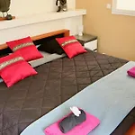 Mas La Farelle D'hote,fitness & Salle De Jeux Gratuite & En Supplement Frühstückspension