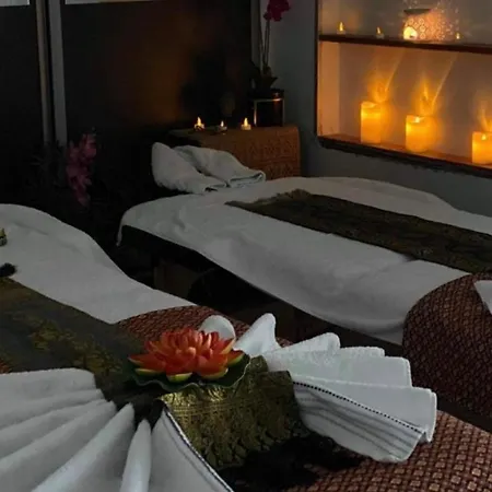 Mas La Farelle D'hote,fitness & Salle De Jeux Gratuite & En Supplement Bed and Breakfast *
