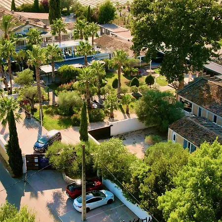 Couette-café D'hote,fitness&billard Gratuit&spa Mas La Farelle