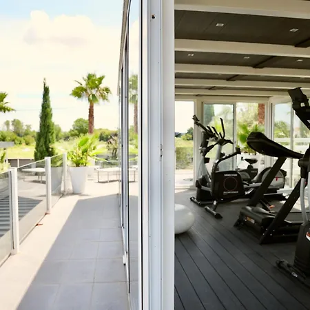 Mas La Farelle D'hote,fitness&salle De Jeux Gratuite&spa En Supplément 4* Nîmes