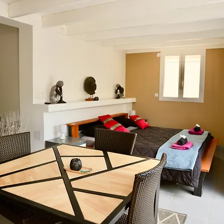 Couette-café D'hote,fitness&billard Gratuit&spa Mas La Farelle Nîmes