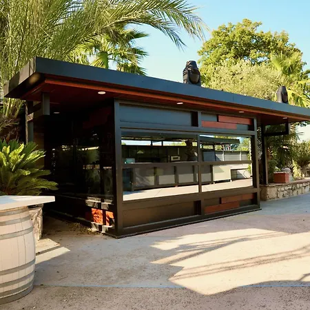 D'hote,fitness&billard Gratuit&spa Mas La Farelle 4*