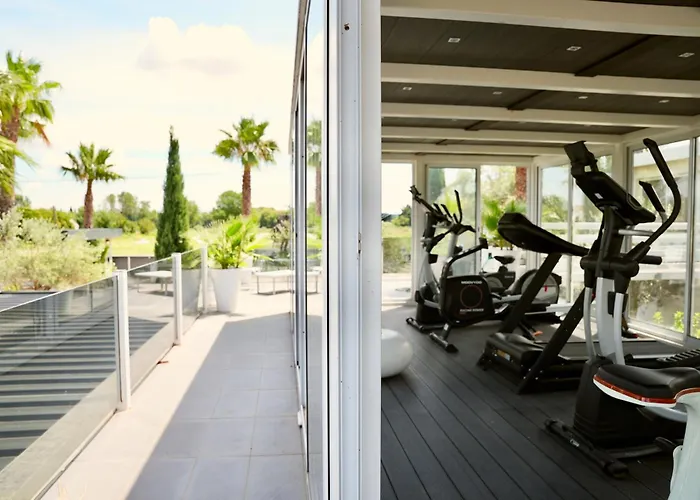Mas La Farelle D'hote,fitness & Salle De Jeux Gratuite & En Supplement 4* Nîmes