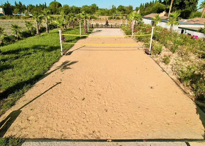 Bed & Breakfast Mas La Farelle D'hote,fitness & Salle De Jeux Gratuite & En Supplement