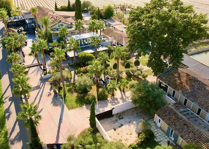 Mas La Farelle D'hote,fitness & Salle De Jeux Gratuite & En Supplement Nimes